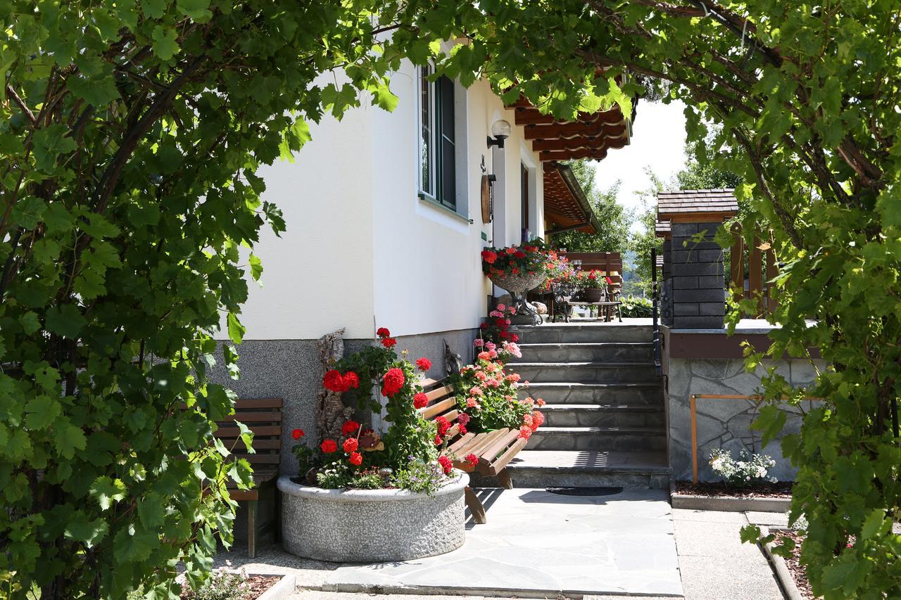Appartments Am Esslgut Haus im Ennstal Exterior foto